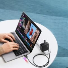 UGREEN 60621 US501 Thunderbolt 4.0 40GB/s 100W 8K 60Hz Şarj Data ve Görüntü Aktarım Kablosu 2metre