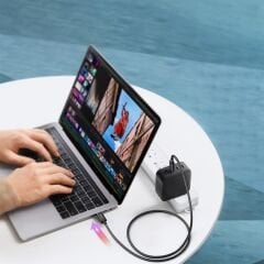 UGREEN 60621 US501 Thunderbolt 4.0 40GB/s 100W 8K 60Hz Şarj Data ve Görüntü Aktarım Kablosu 2metre
