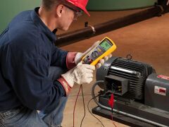 FLUKE 1507 İzolasyon Direnci Test Cihazı - 2