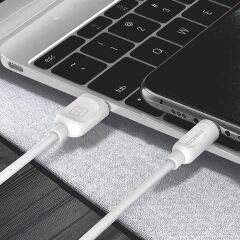 RECCİ RCL-P100 Shell City of Sky Serisi 2.4A Lightning USB Şarj Kablosu Beyaz 1metre