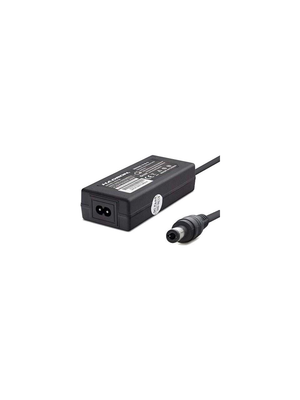 20987 HADRON HD-793 12 Volt 5 Amper 5.5*2.5 Uçlu Plastik Kasa Masaüstü Adaptör
