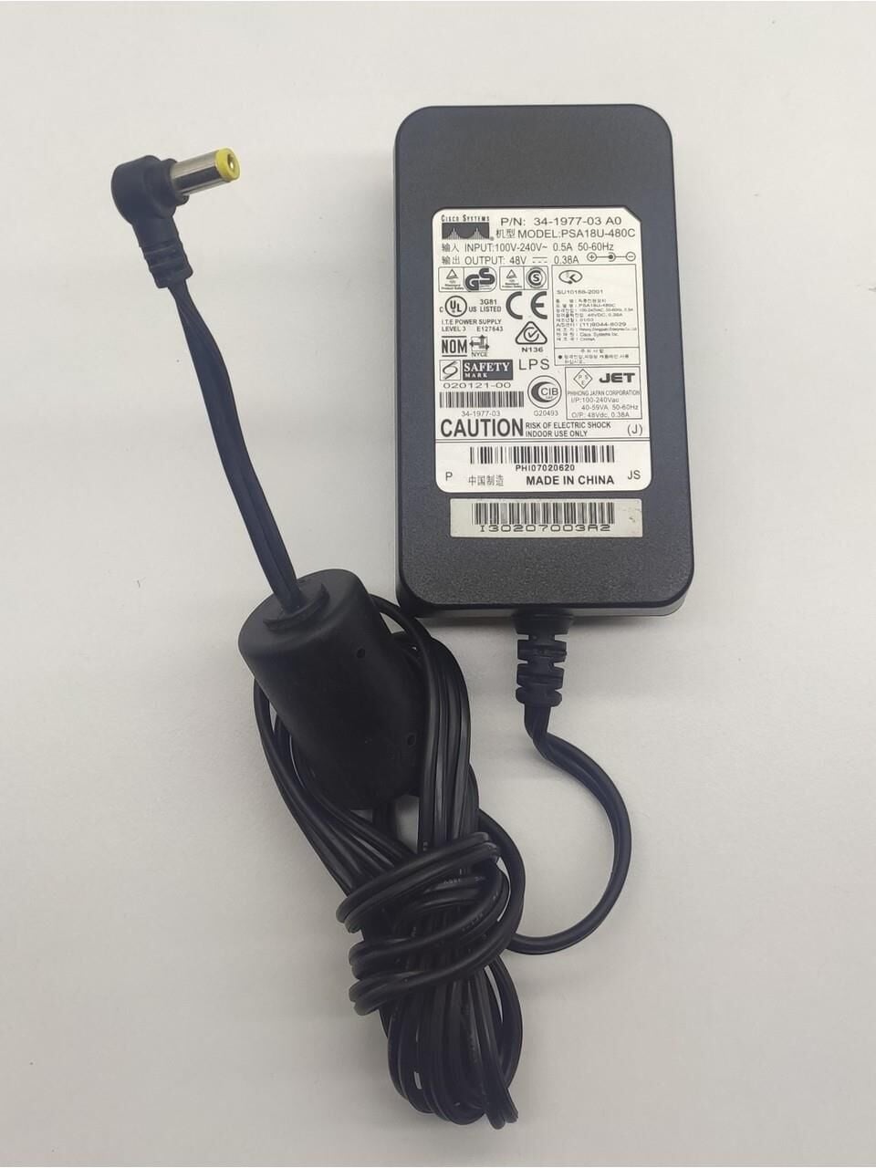 CİSCO ADP-50FR B 48 Volt 1.05 Amper Adaptör